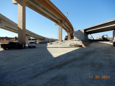 Work at the I-35W/I-820 interchange
