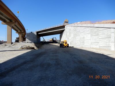 Work at the I-35W/I-820 interchange