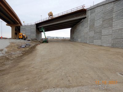 Work at the I-35W/I-820 interchange