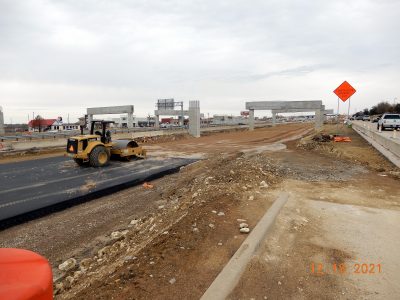 Work on I-35W between Heritage Trace Pkwy. and N Tarrant Pkwy.