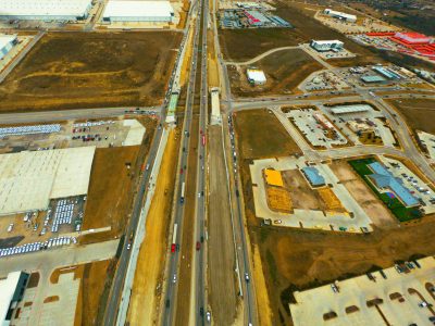 I-35W at Golden Triangle Blvd. looking north