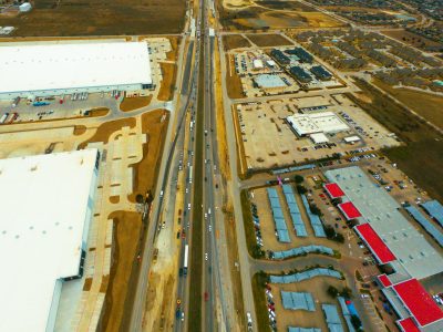I-35W between Golden Triangle Blvd. and Keller Hicks Rd. looking north