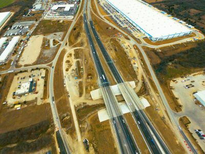 I-820 west of Mark IV Pkwy. looking west