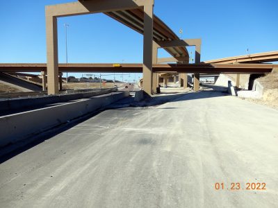 Work at the I-35W/I-820 interchange