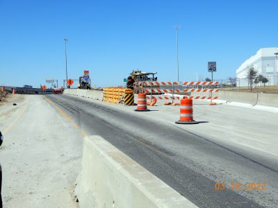 Work at the I-35W/I-820 interchange