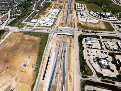 I-35W at Heritage Trace Pkwy. looking north