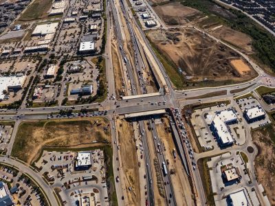 I-35W at Heritage Trace Pkwy. looking south