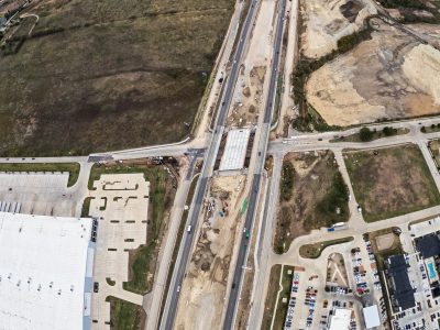I-35W at Keller Hicks Rd. looking north