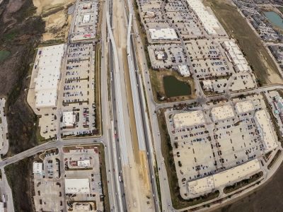 I-35W between N Tarrant Pkwy. and Heritage Trace Pkwy. looking north