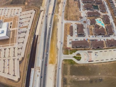 I-35W between Golden Triangle Blvd. and Heritage Trace Pkwy. looking south