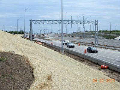 Work on I-35W between Keller Hicks Rd. and SH 170