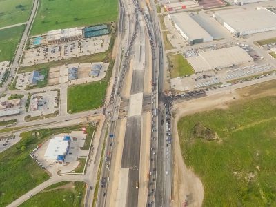 I-35W at Golden Triangle Blvd. looking south