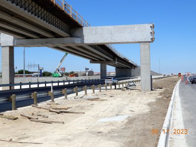 Work on I-35W between Heritage Trace Pkwy. and Golden Triangle Blvd. 