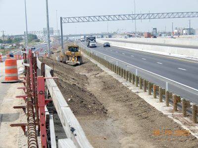 Work on I-35W between Heritage Trace Pkwy. and Golden Triangle Blvd. 