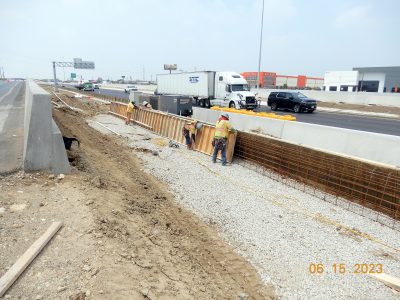 Work on I-35W between Heritage Trace Pkwy. and Golden Triangle Blvd. 