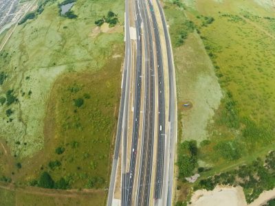 I-35W between Keller Hicks Rd. and SH 170 looking north