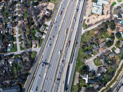 I-820 approaching Holiday Lane looking west.