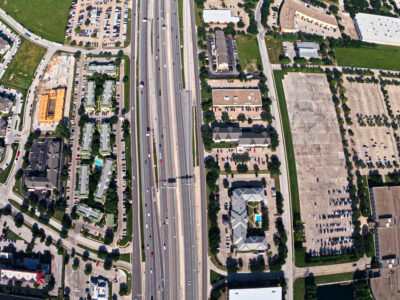 I-820 between Beach St. and Riverside Dr. looking west