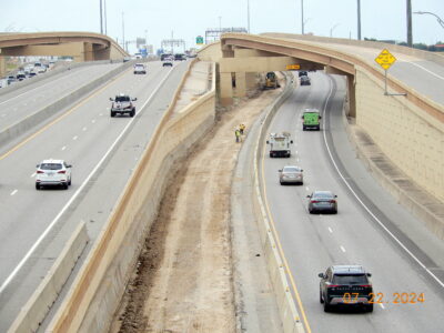 I-820 between Haltom Rd. and Beach St. looking west