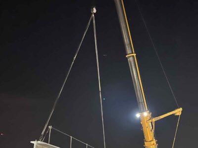 beam at I-820 and Beach St. 