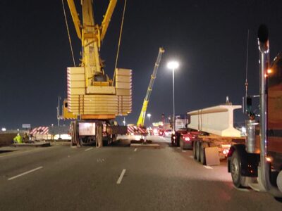 beams at Beach St. and I-820