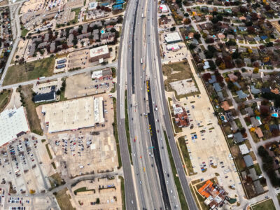 I-820 between Rufe Snow Dr. and Holiday Ln. looking east