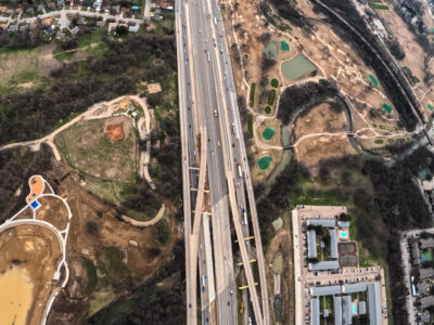 I-820 between Denton Hwy. 377 and Iron Horse Blvd. looking east