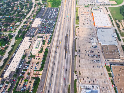 I-820 between Rufe Snow Dr. and Iron Horse Blvd. looking west