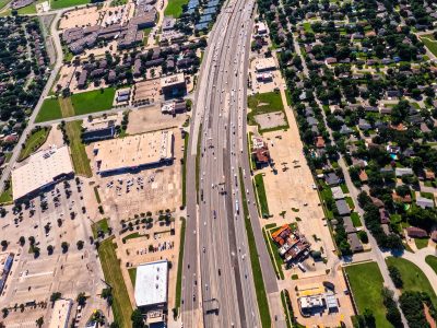 I-820 between Rufe Snow Dr. and Holiday Ln. looking east 