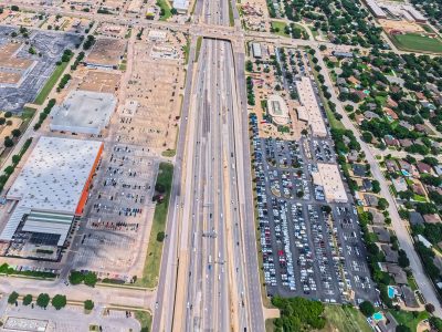 I-820 between Iron Horse Blvd. and Rufe Snow Dr. looking east