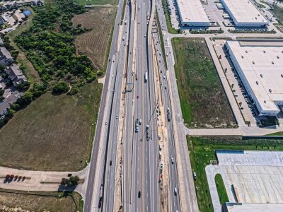 I-820 between Beach St. and Haltom Rd. looking east