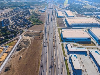 I-820 between Beach St. and Haltom Rd. looking east