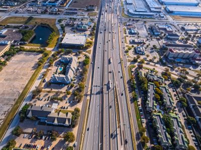 I-820 between Riverside Dr. and Beach St. looking east