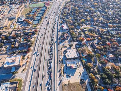 I-820 between Rufe Snow Dr. and Holiday Ln. looking east