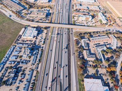 I-820 at Riverside Dr. looking west