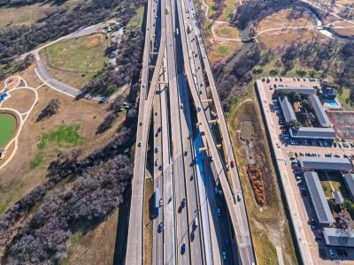 I-820 between Denton Hwy. 377 and Iron Horse Blvd. looking east