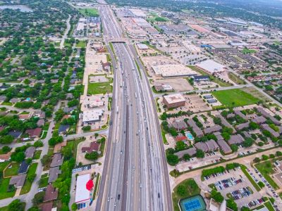 I-820 between Holiday Ln. and Rufe Snow Dr. looking west
