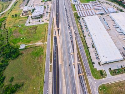 I-820 between Beach St. and Haltom Rd. looking east